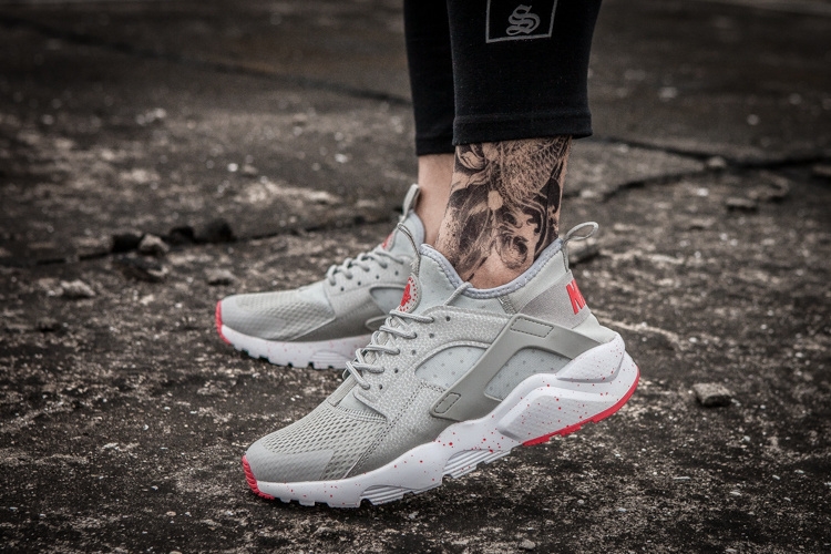 NIKE AIR HUARACHE RUN ULTRA BR