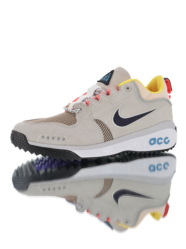 Nike ACG Mountain Dog AQ0916-100