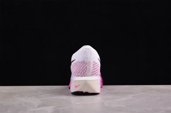 Nike Zoom VaporFly Next% 3 DV4129-104  