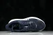 HOKA Bondi 9 1162011 VYN 