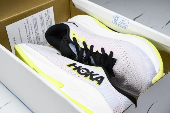 Hoka Rincon 4 1155131 CTNS 
