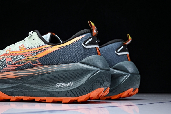 Asics Trabuco Max 4 1011B976-400 