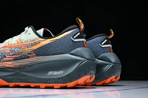 Asics Trabuco Max 4 1011B976-400 