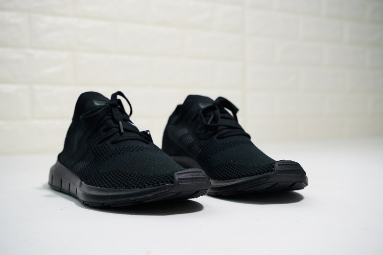 Adidas Originals Swift Run Primeknit CG4126 