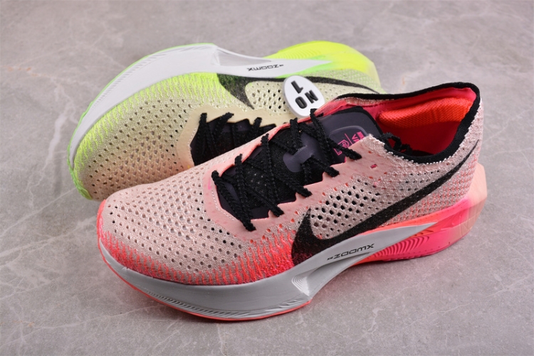 Nike Zoom VaporFly Next% 3 FQ8109-331