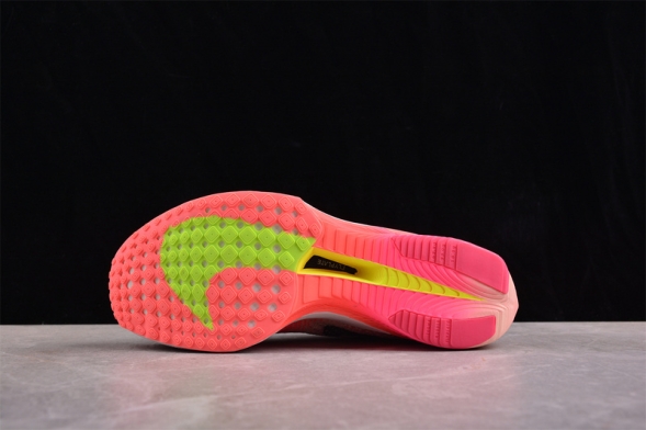 Nike Zoom VaporFly Next% 3 FQ8109-331 