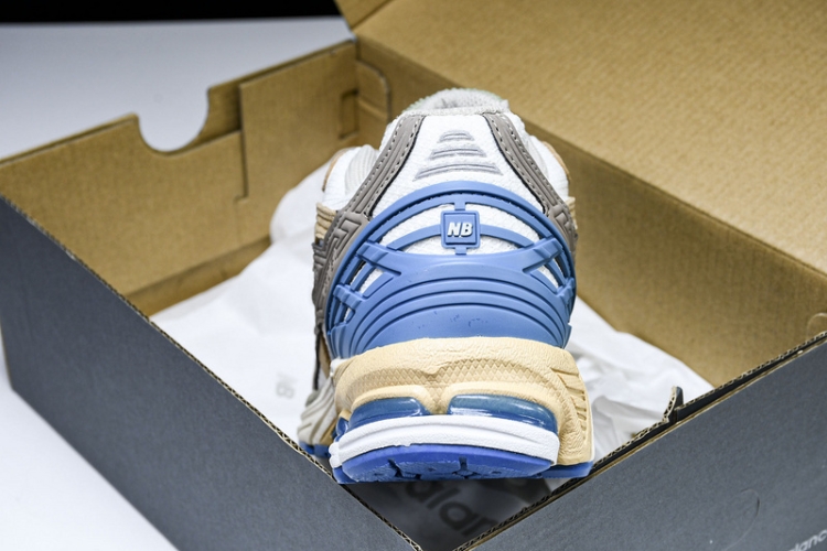  New Balance 1906 M1906NCS 