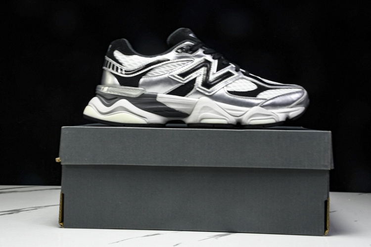  New Balance 9060 U9060SP