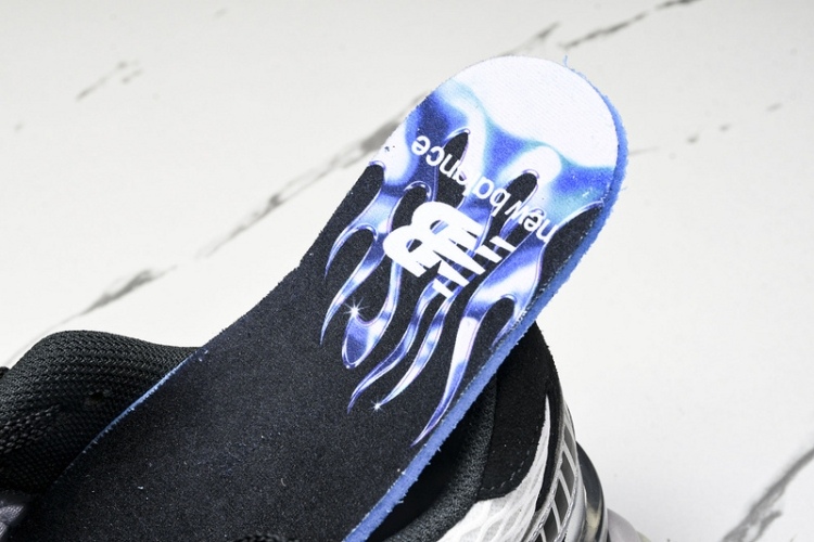  New Balance 9060 U9060SP