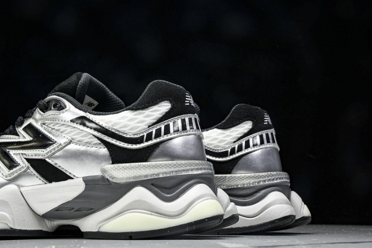  New Balance 9060 U9060SP