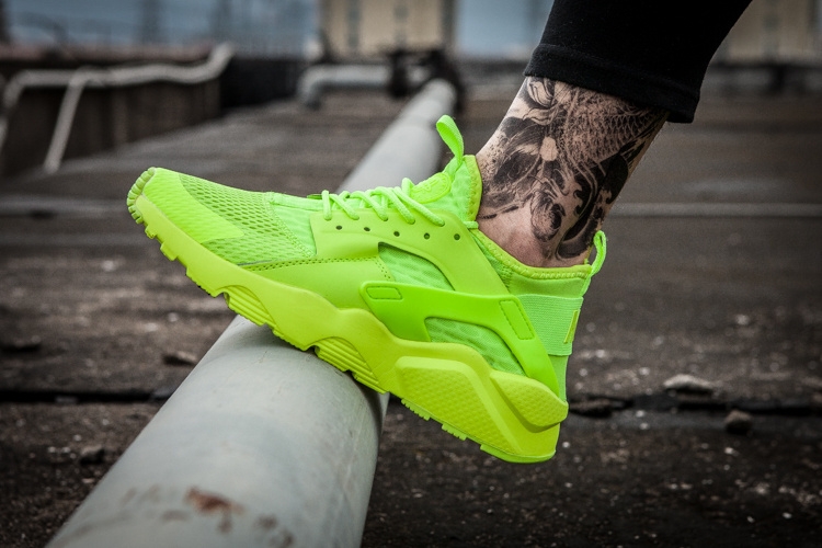 NIKE AIR HUARACHE RUN ULTRA BR 