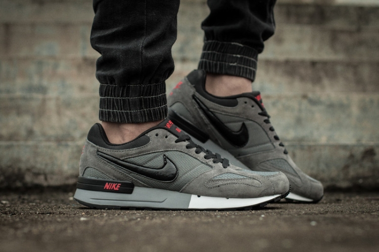 Nike air pegasus 705172-414