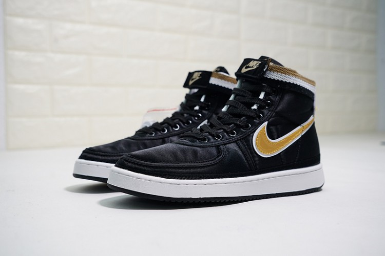 Nike Vandal High Canvas AH8652-002