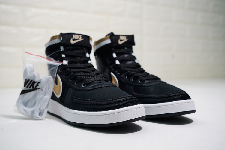 Nike Vandal High Canvas AH8652-002