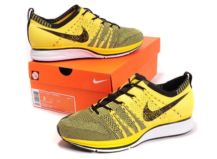 NIKE FLYKNIT TRAINER+ 532984-700