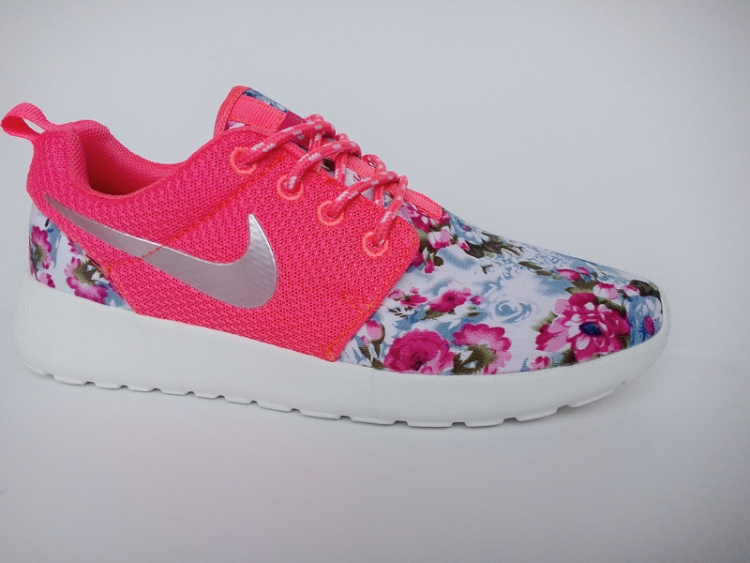 Nike Roshe Run Customs Flower