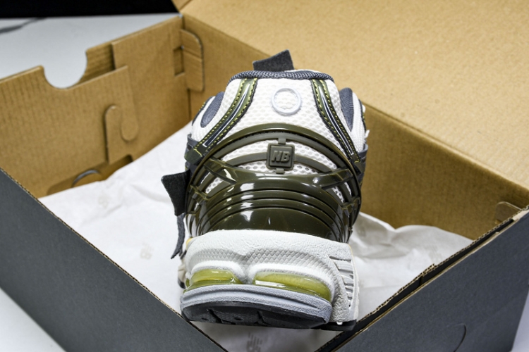  New Balance 1906 M1906ANA