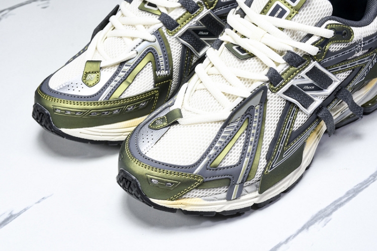  New Balance 1906 M1906ANA