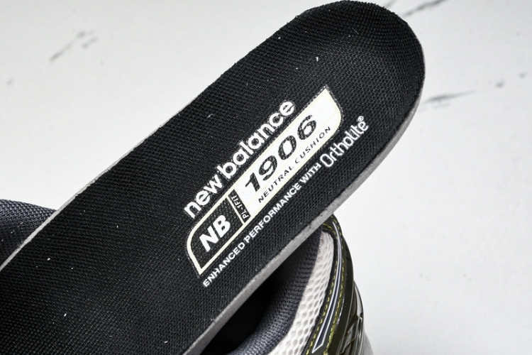  New Balance 1906 M1906ANA