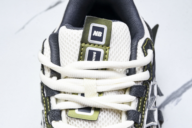  New Balance 1906 M1906ANA