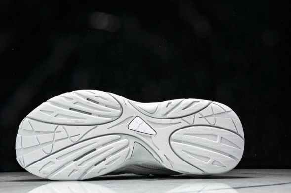 Puma Inverse Rev 401756 02 