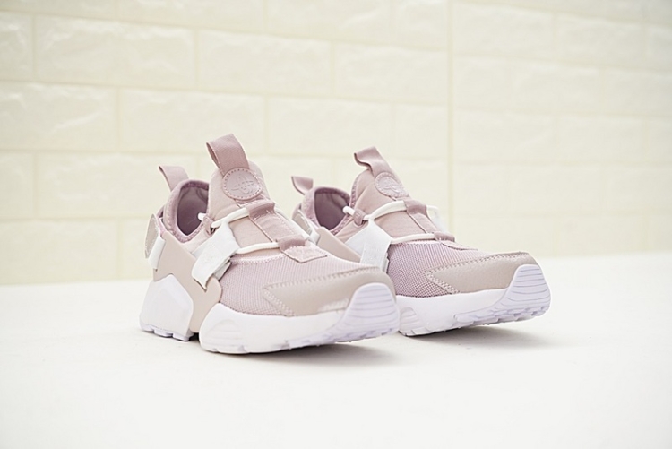 Nike Air Huarache City Low AH6804-600