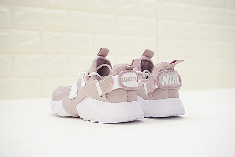 Nike Air Huarache City Low AH6804-600