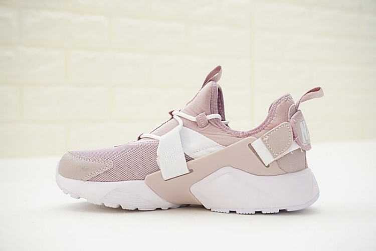 Nike Air Huarache City Low AH6804-600