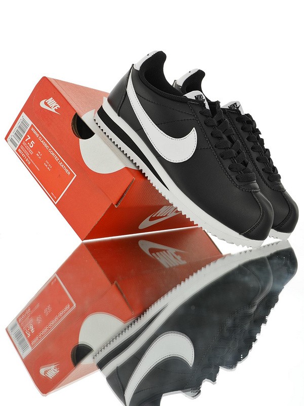 Nike Classic Cortez Leather 807471-010 