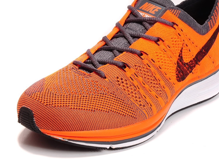 NIKE FLYKNIT TRAINER+ 532984-880