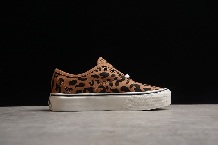 Vans Authentic 44 DX OG Suede