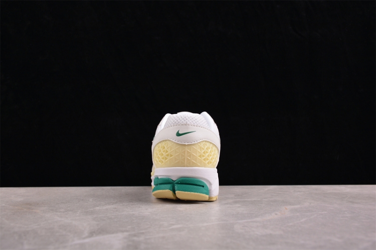  Nike Zoom Vomero 5 SP FZ8361-100