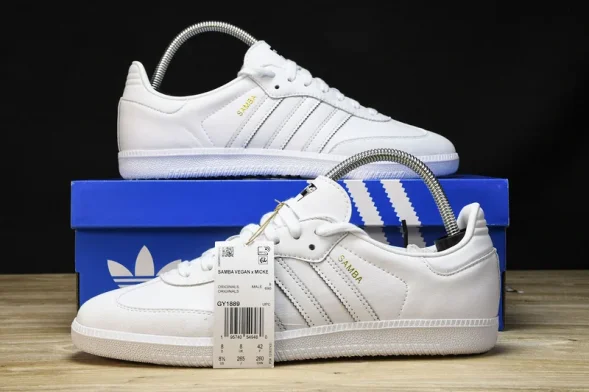 Adidas Samba Vegan x MICKEY MOUSE GY1889  