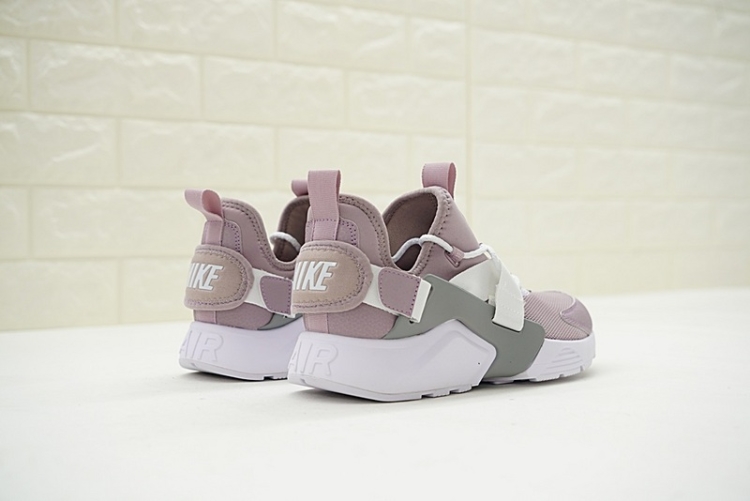 Nike Air Huarache City Low AH6804-600