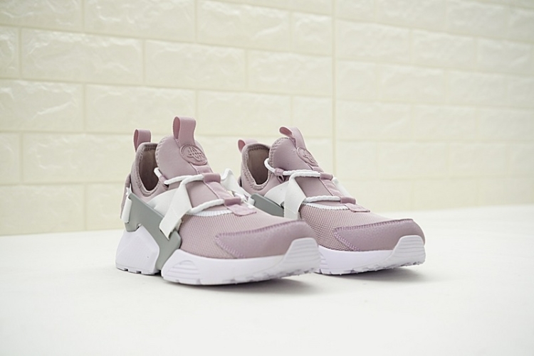 Nike Air Huarache City Low AH6804-600