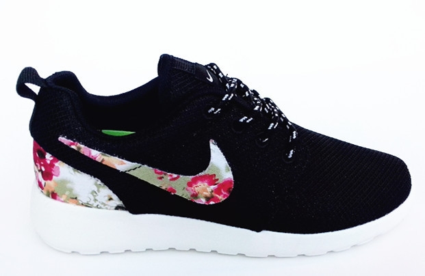 Nike Roshe Run Customs Flower