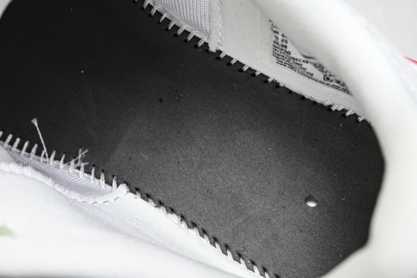 Nike Air ZoomX Vomero Plus HV8150-100 