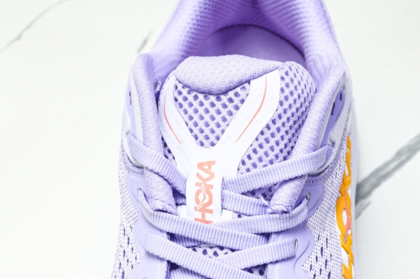 HOKA Bondi 9 1162012 AGH 