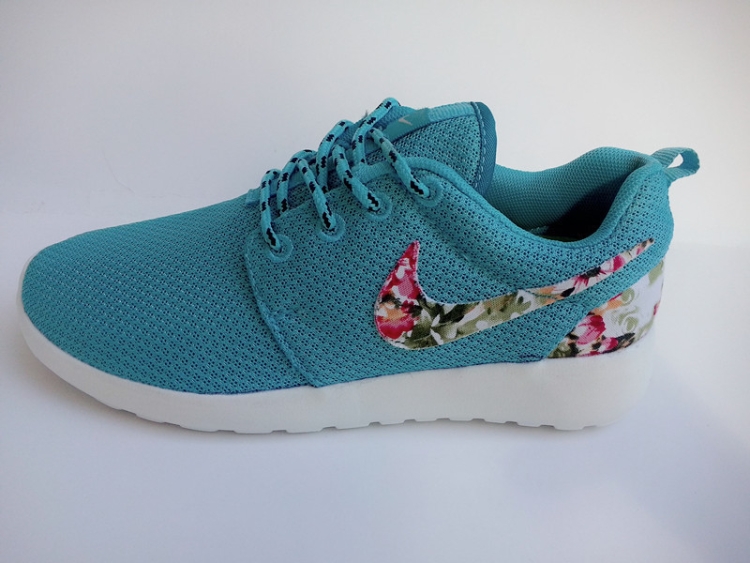 Nike Roshe Run Customs  Flower