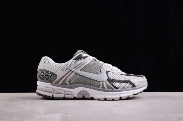 Nike Zoom Vomero 5 SP FD0791-012 