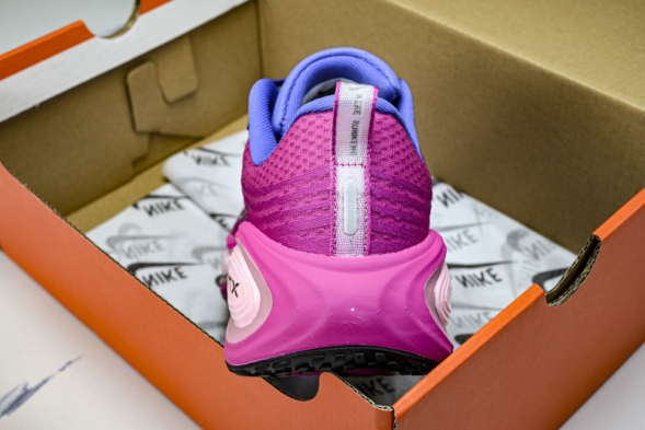 Nike Air ZoomX Vomero Plus HV6154 400 