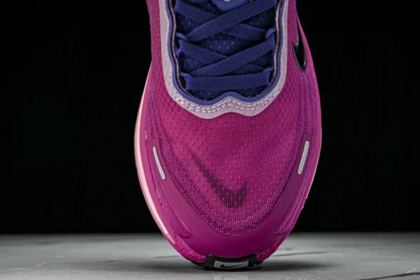Nike Air ZoomX Vomero Plus HV6154 400 