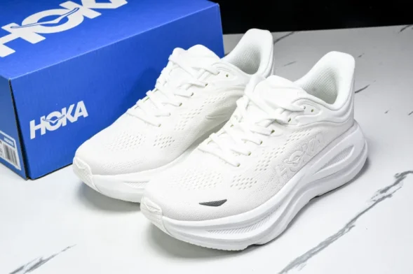 HOKA Bondi 9 1162012 WWH 