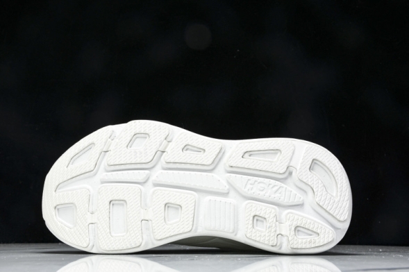 HOKA Bondi 9 1162012 WWH 