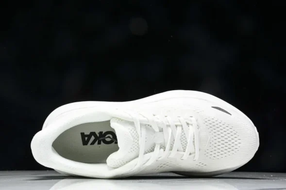 HOKA Bondi 9 1162012 WWH 