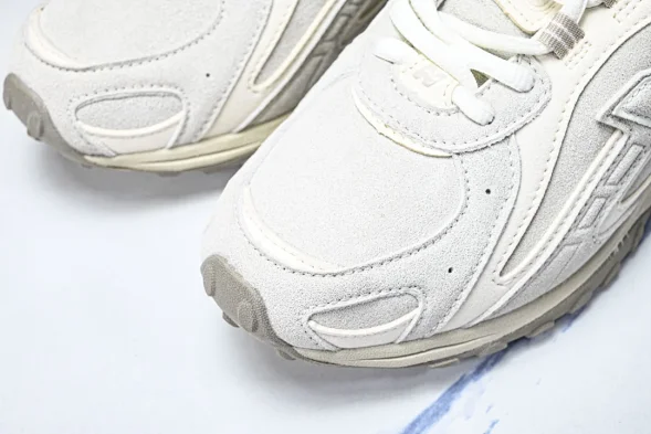 New Balance 204 U204LMMC  