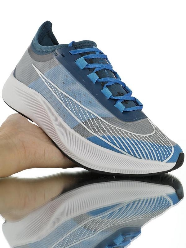 Nike Zoom Fly 3 AT8240-500