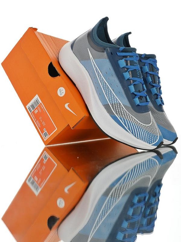 Nike Zoom Fly 3 AT8240-500