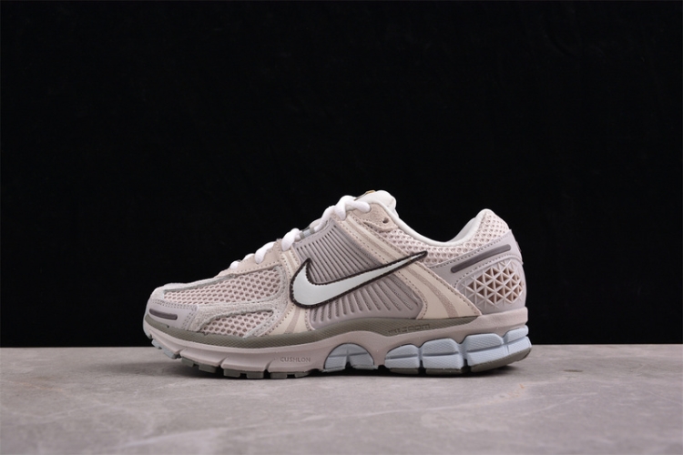  Nike Zoom Vomero 5 SP FZ3653-104
