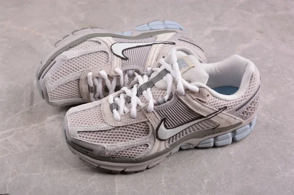 Nike Zoom Vomero 5 SP FZ3653-104 